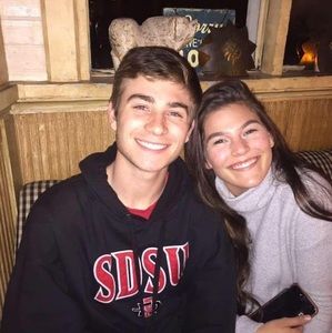 Meet your Posher, Stacia